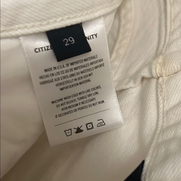 Citizens of Humanity White Horseshoe  Wide-Leg Jeans, NWOT, size 29 - Picture 8 of 10